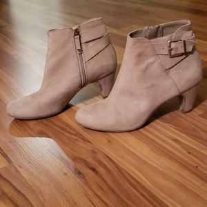 Sam & Libby Tan Ankle Boots